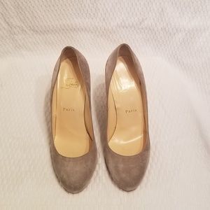 AUTHENTIC Christian Louboutin wedges sz 38.5 us8.5